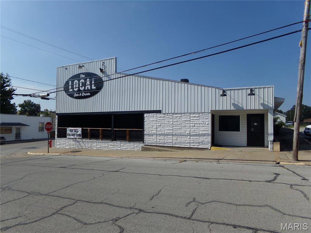 101 E Main Street, Steeleville, IL 62288