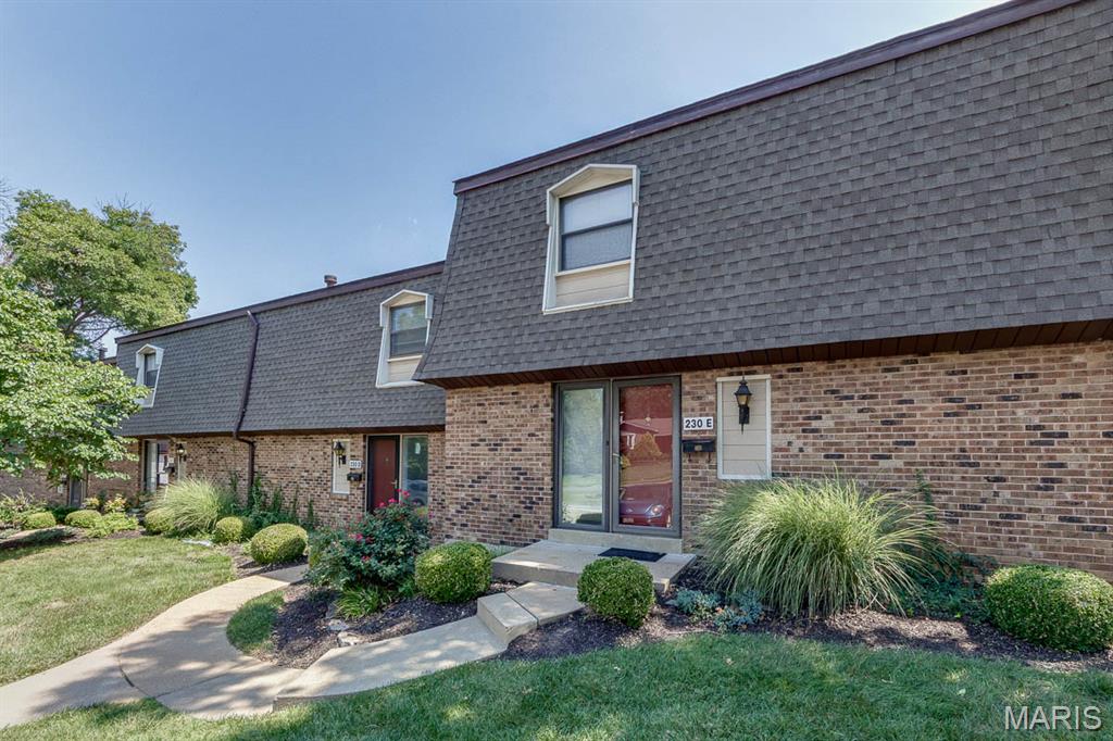 230 Braeshire Drive E, Ballwin, MO 63021 — photo 3