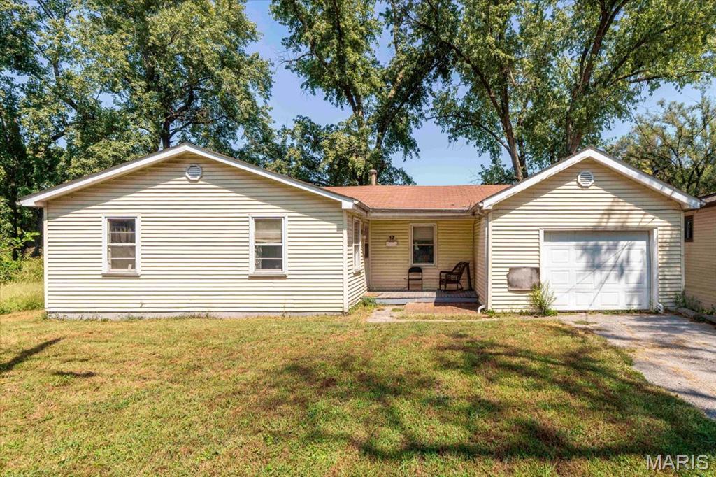 17 Denovion Court — photo