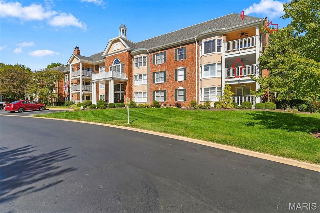 208 Ambridge Court Unit 303 — photo