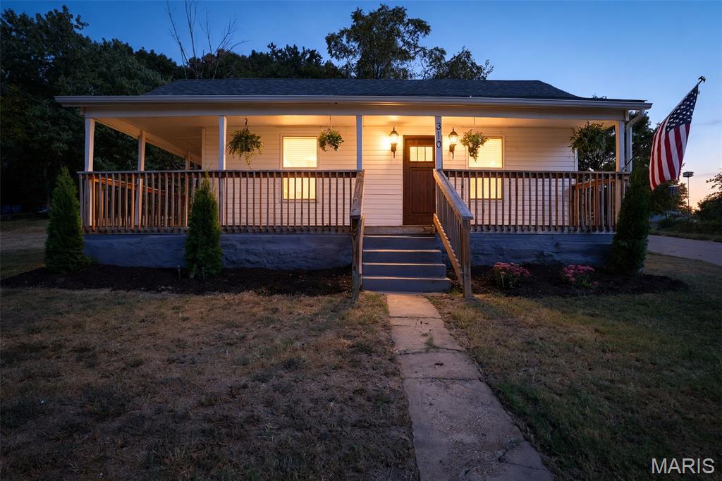 310 Donaldson Street — photo