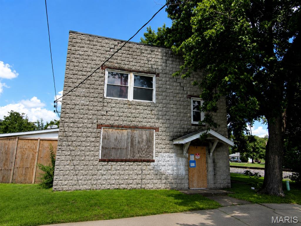 300 E Forest Street — photo