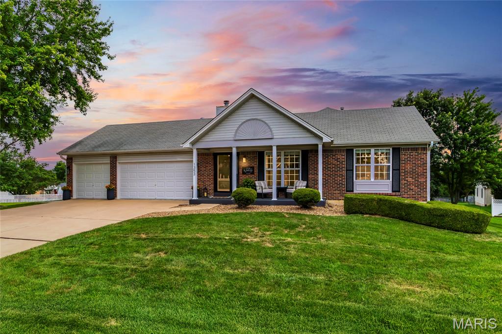 1353 Apple Valley Drive — photo