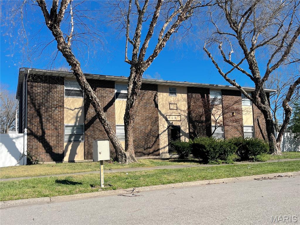 304 Estate Drive B — photo