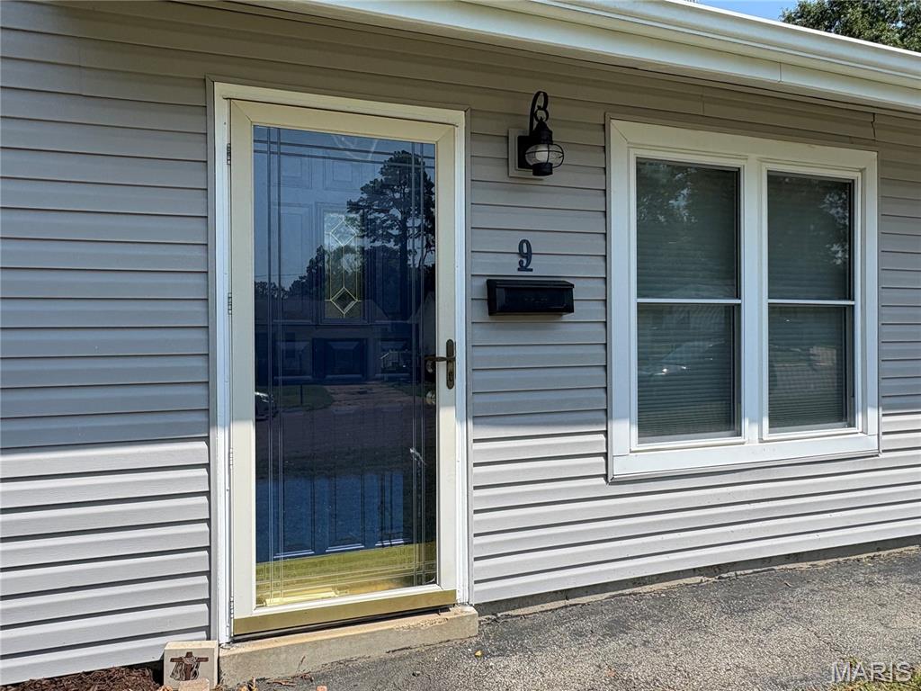 9 Circle Drive, Union, MO 63084 — photo 2