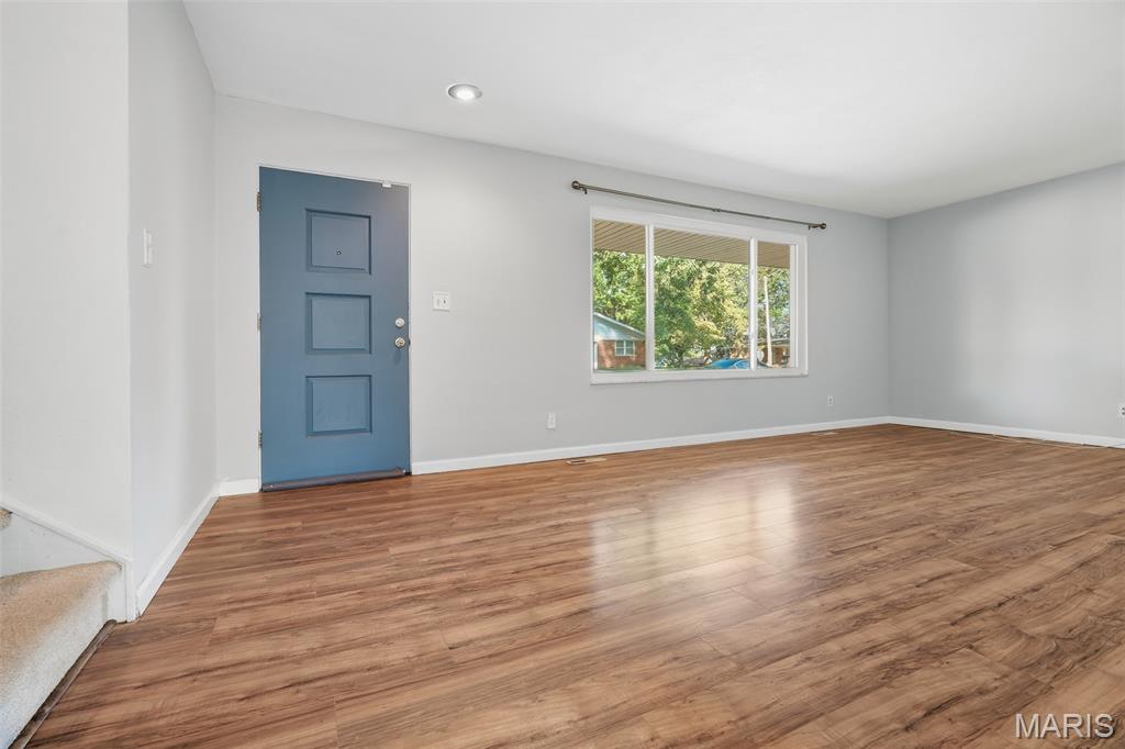 106 Williamsburg Drive — photo
