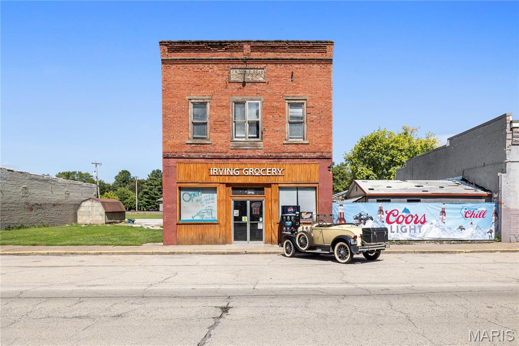 117 E State Street, Irving, IL 62051 — photo 2