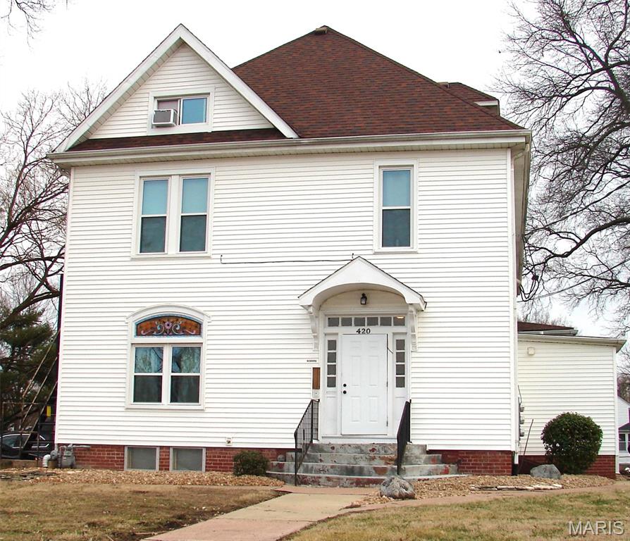 420 E Vandalia Street B1 — photo