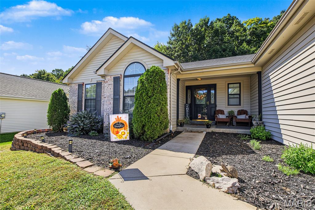 765 Emerald Oaks Court, Eureka, MO 63025 — photo 2