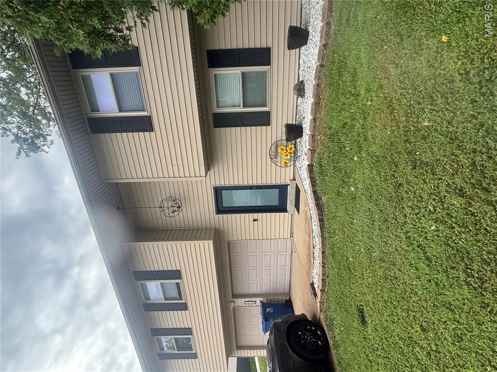3833 Red Bud Drive — photo