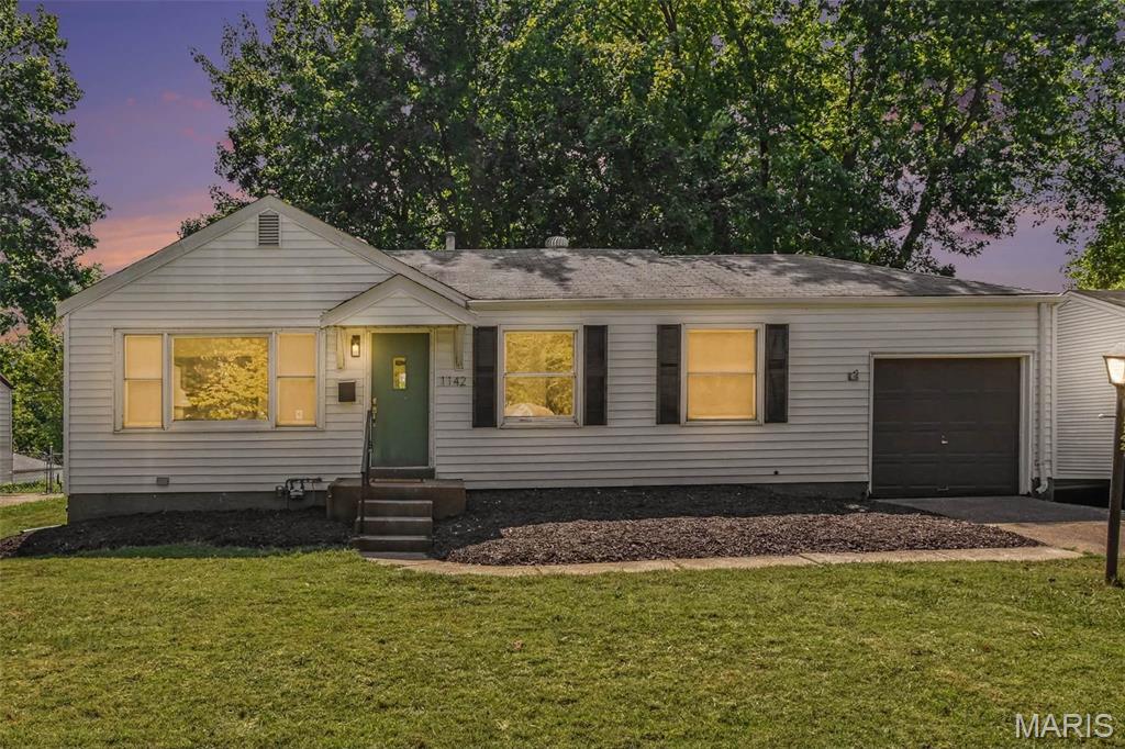 1142 Laire Drive — photo