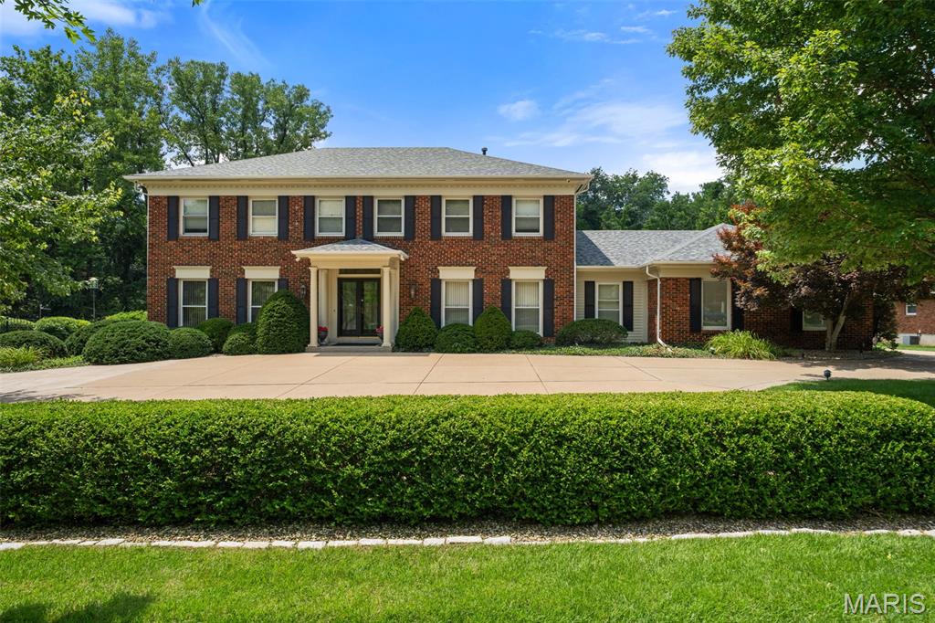 233 Brooktrail Court — photo