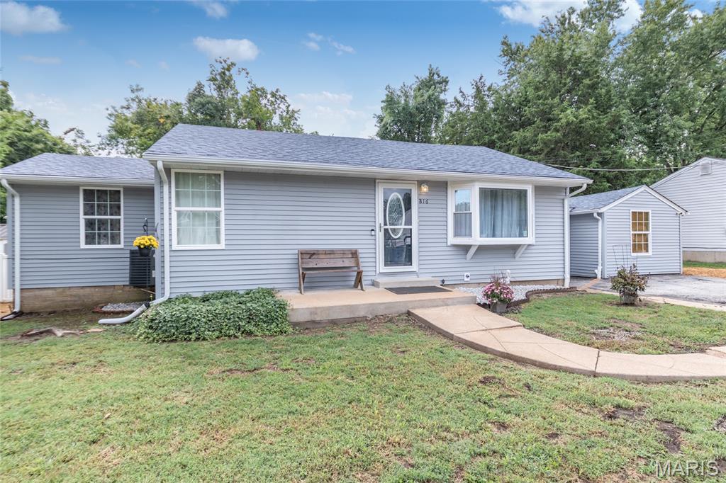 816 Sun Valley S — photo