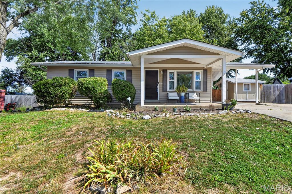 214 Oakridge Lane — photo