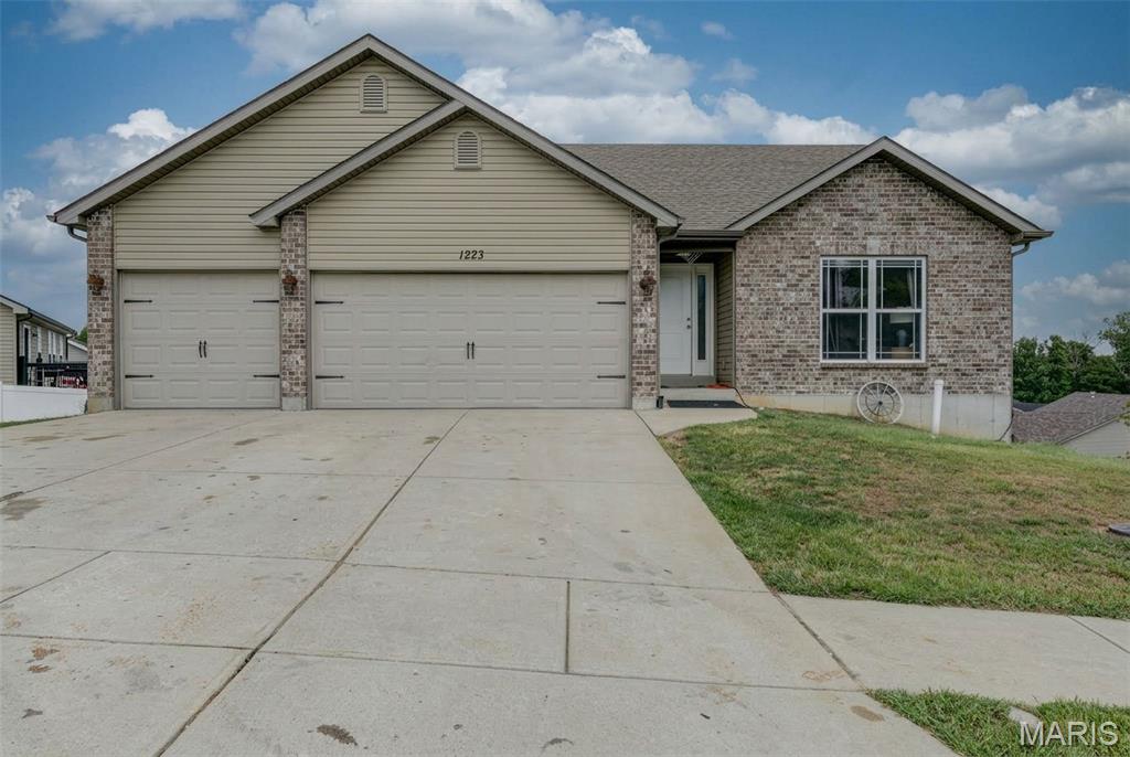 1223 Austin Drive — photo