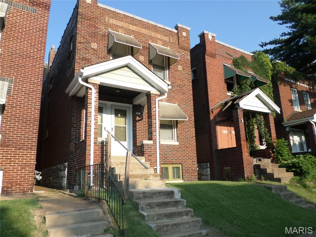 3902 Iowa Avenue — photo