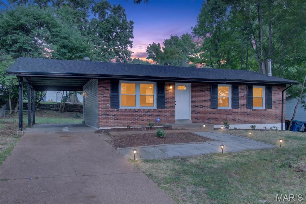 10418 Quaker Drive — photo