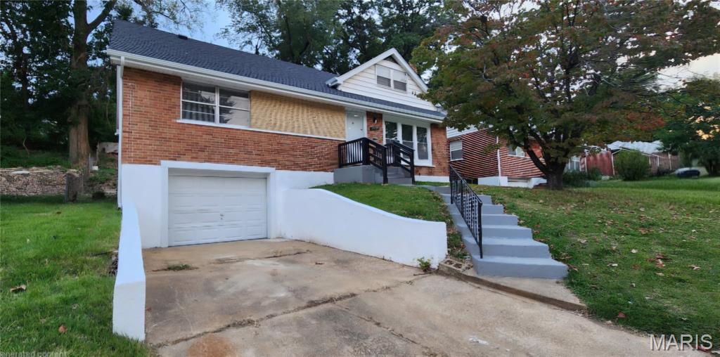 7114 Groveland Drive — photo