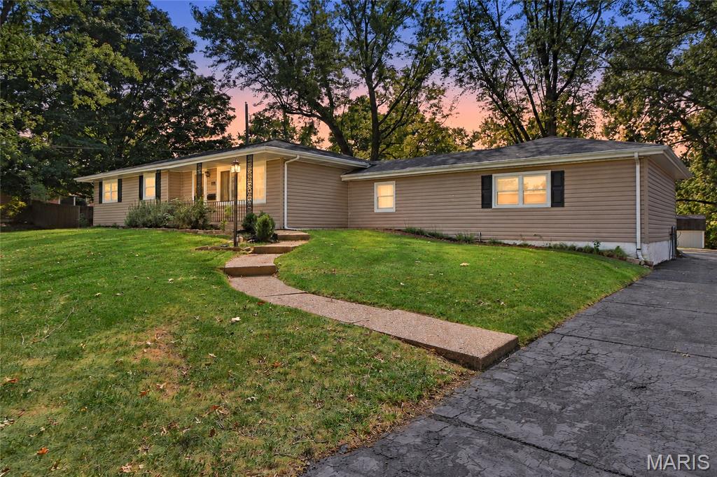 10904 Ridgecrest Drive — photo