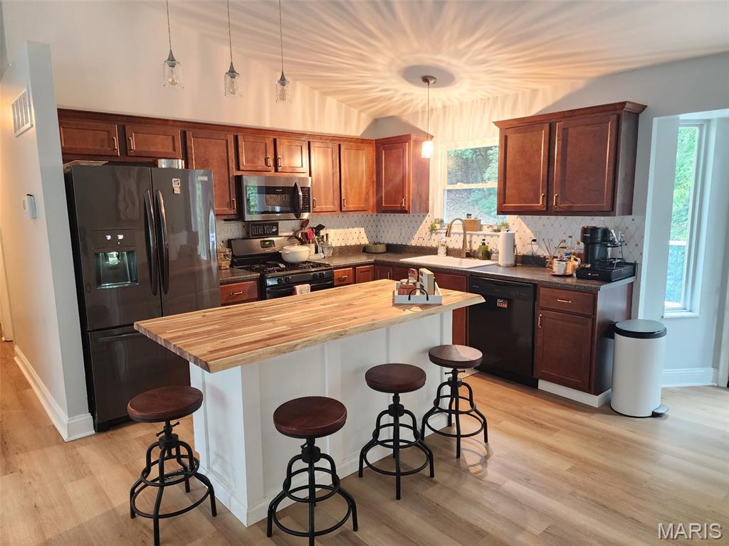 3605 N Meadow Mill Drive — photo