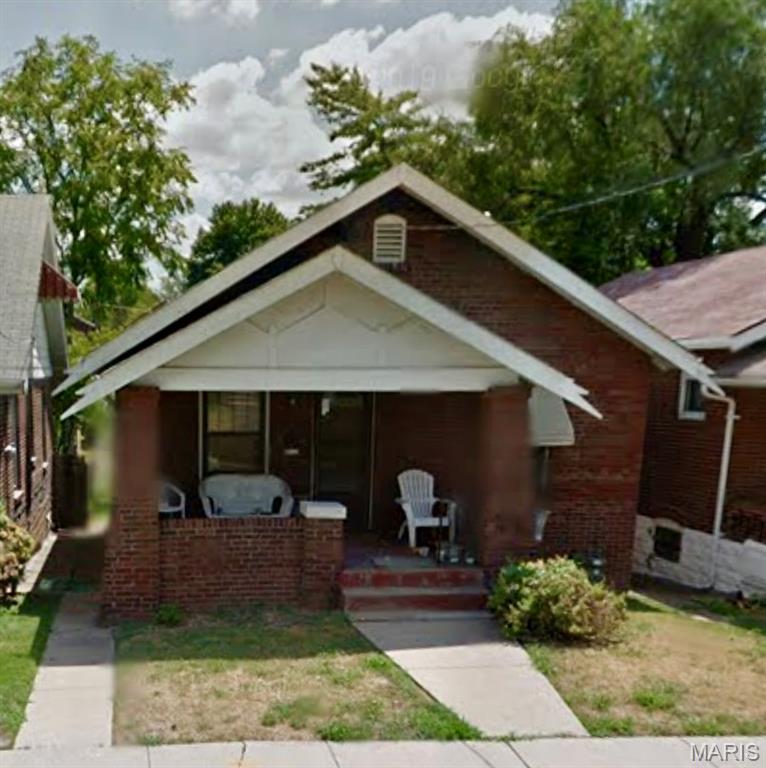 3512 West Place — photo