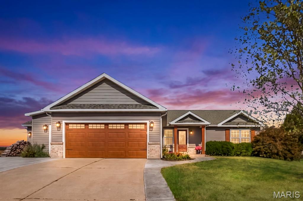 72 Matt Joyce Court — photo