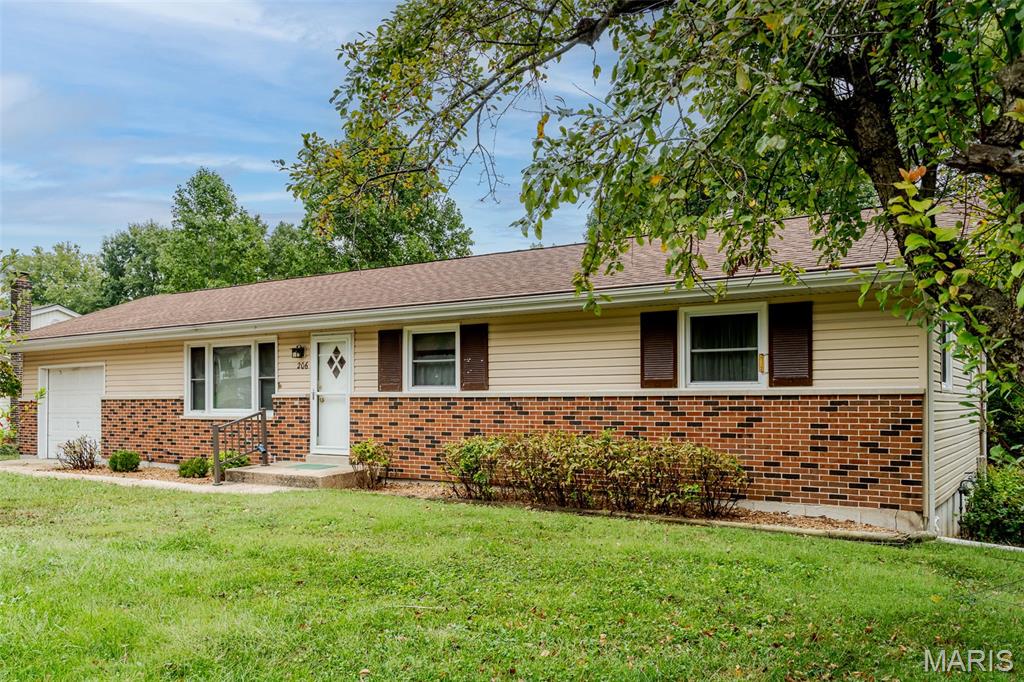 206 Valley Drive — photo