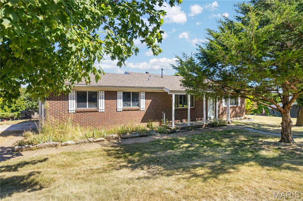 5050 Country View Drive — photo