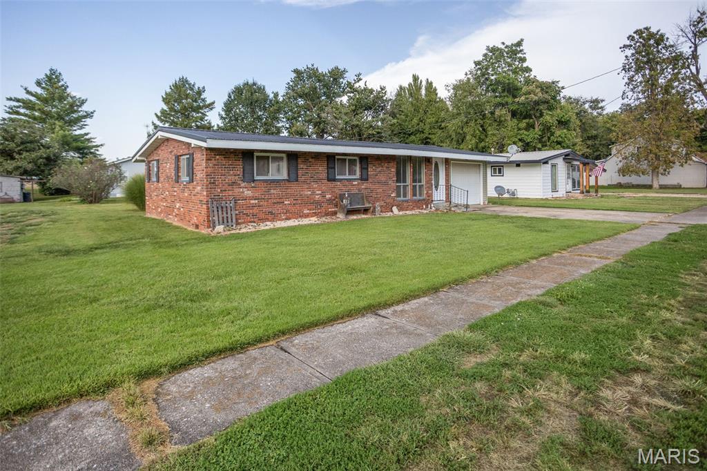 224 Elm Street, Eldred, IL 62027 — photo 2
