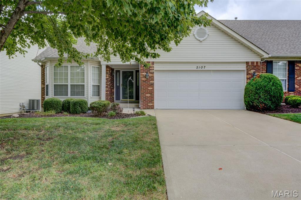 2107 McGregor Circle — photo