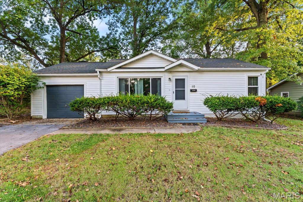 10 Manas Drive — photo