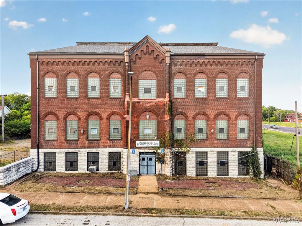 1515 N Market Street — photo
