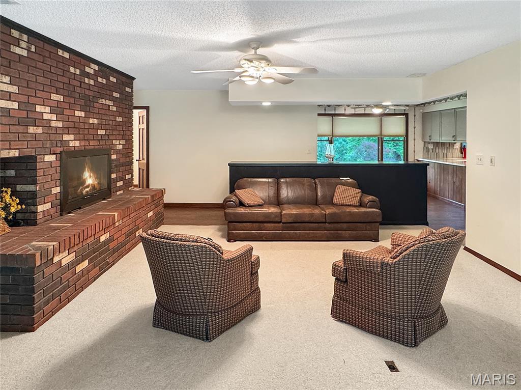 635 E Villa Ridge Road, Villa Ridge, MO 63089 — photo 3