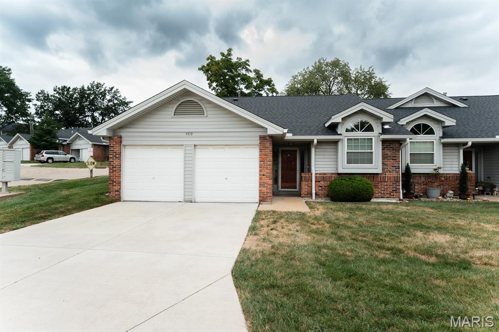 4319 Rockspur Court — photo