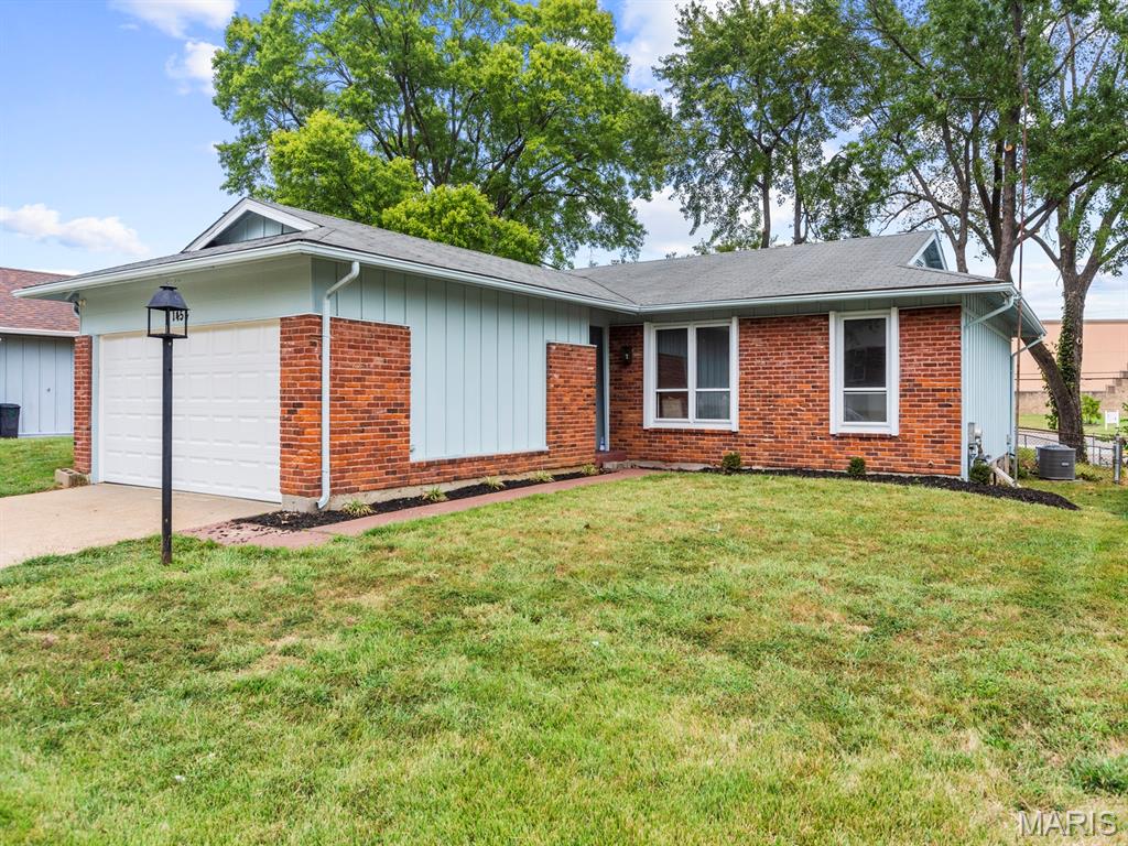 1454 Woodpath Drive — photo