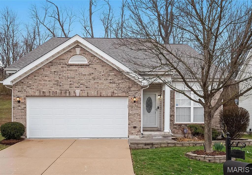 4312 Hollow Brook Court — photo