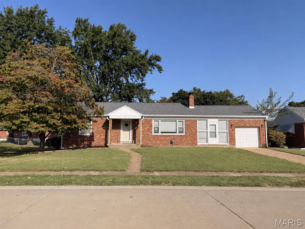 3 Locust Drive — photo