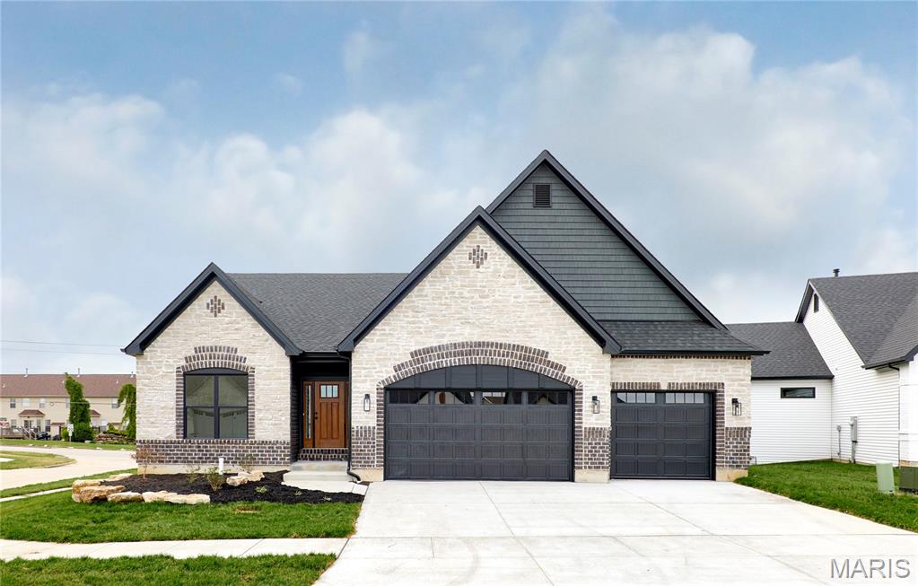 107 Wolf Den Court — photo
