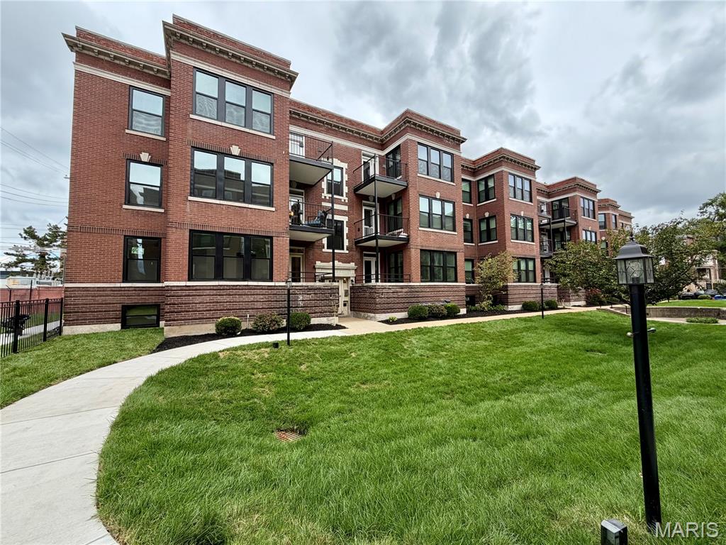 533 Clara Avenue 3D — photo