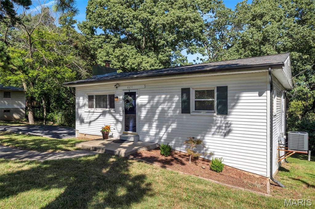 4651 Skyview Drive, Arnold, MO 63010 — photo 2