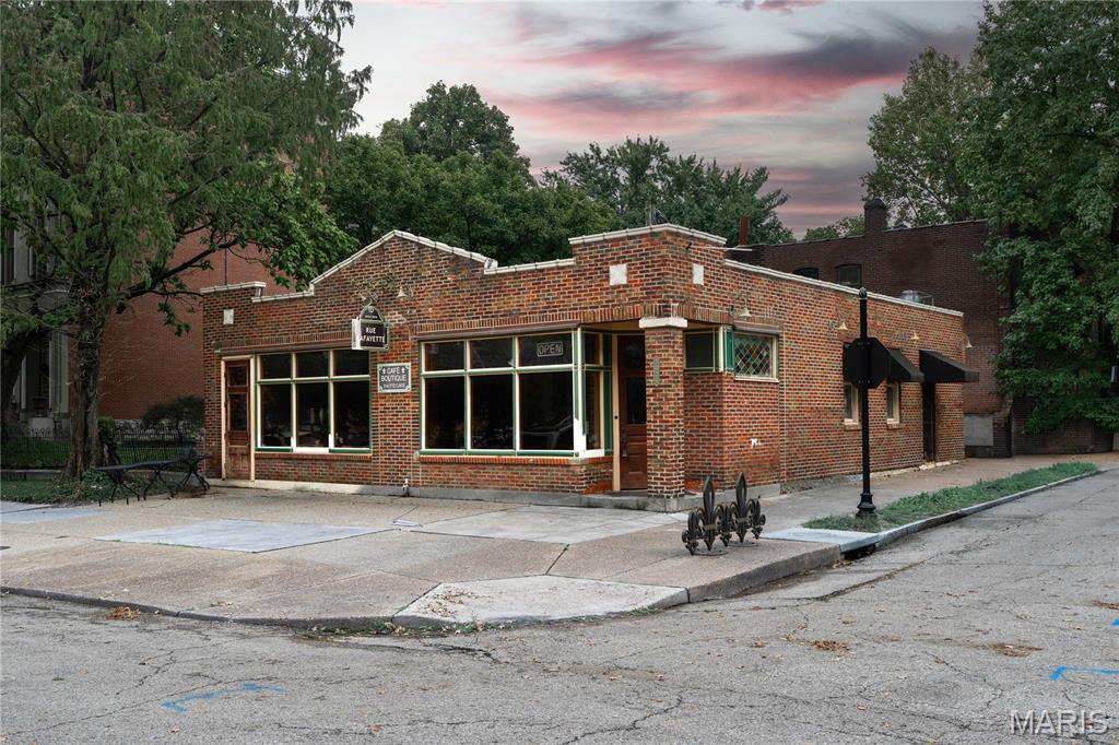2024 Lafayette Avenue — photo