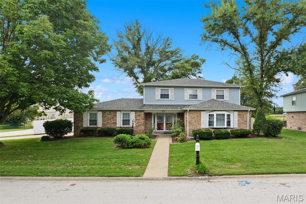 537 Windrift Drive — photo