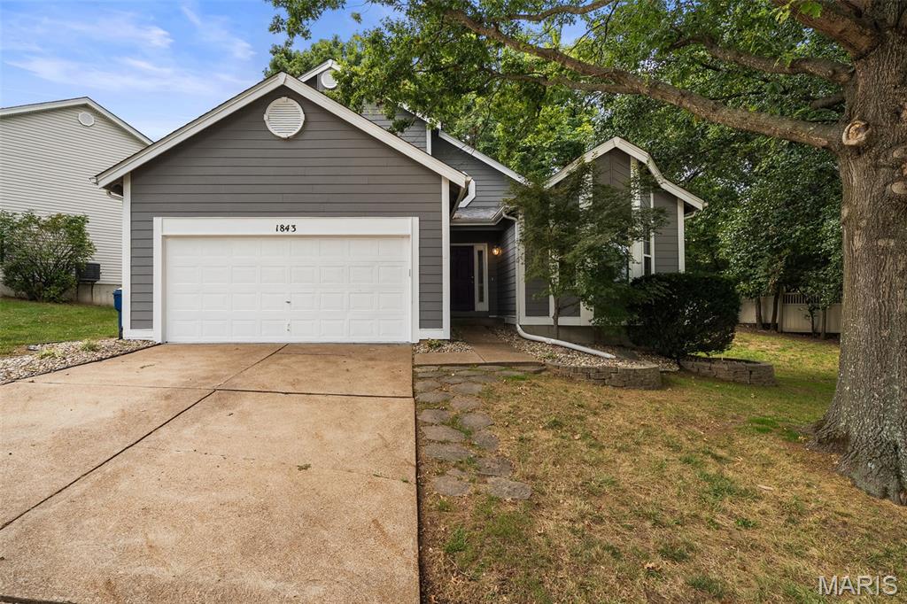 1843 Strawberry Ridge Drive — photo
