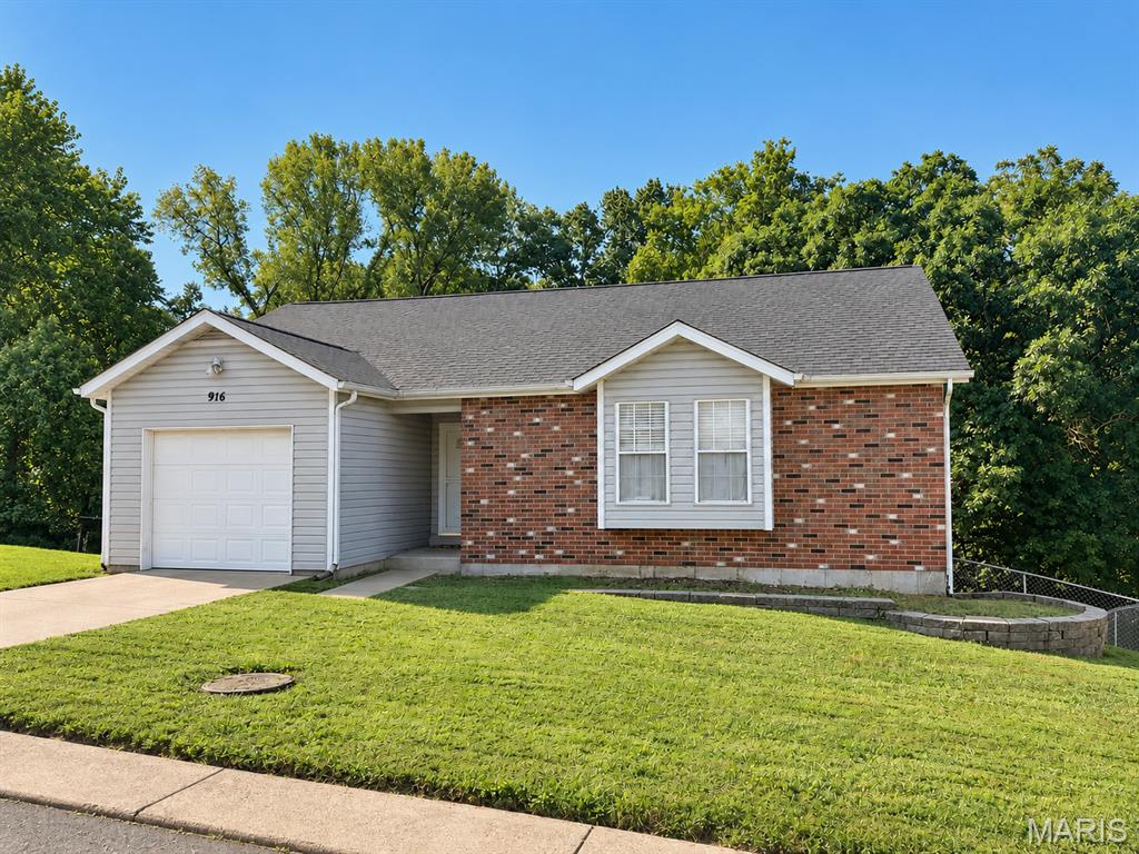 916 Mill Creek Drive — photo