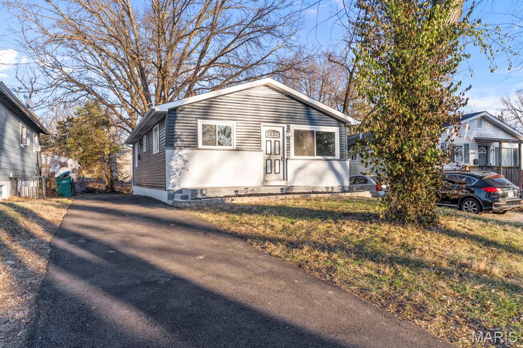 10452 Count Drive — photo