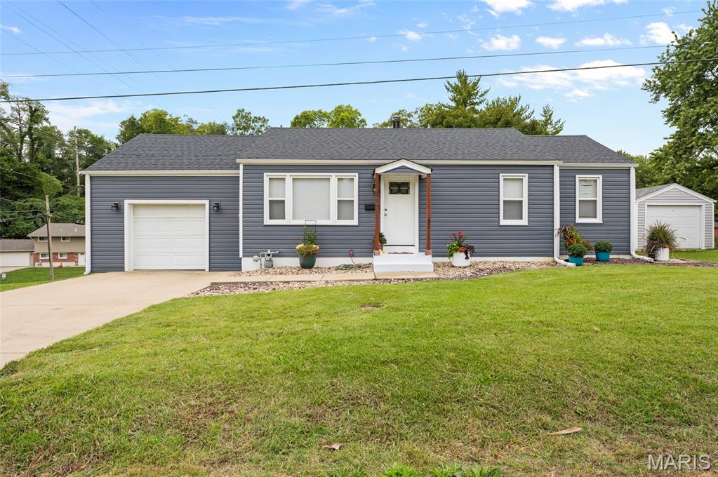 841 Victory Drive — photo