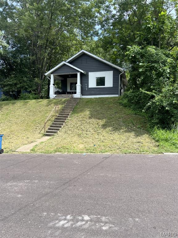5462 Helen Avenue — photo