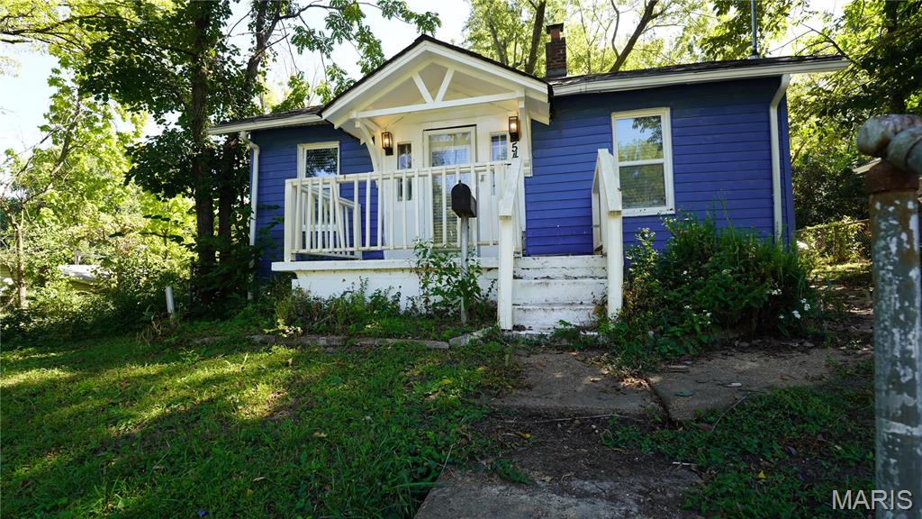 5464 Helen Avenue — photo