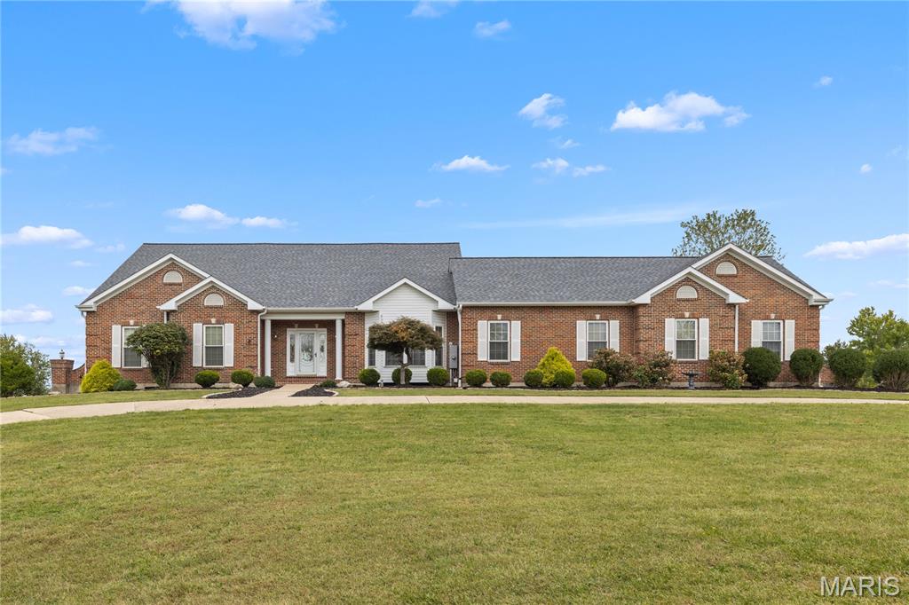 104 Wolf Trail Court — photo