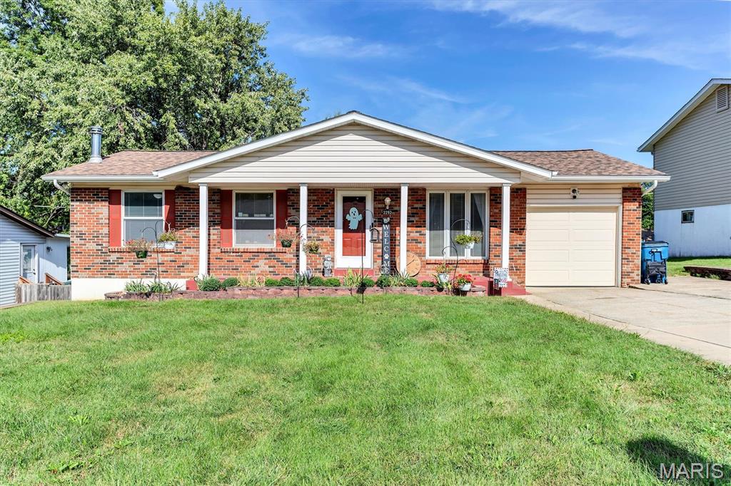 2292 Lincoln Drive — photo